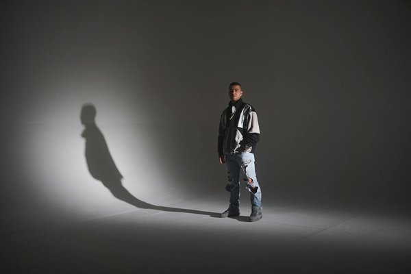 Quelles chaussures sont idéales pour un look professionnel?